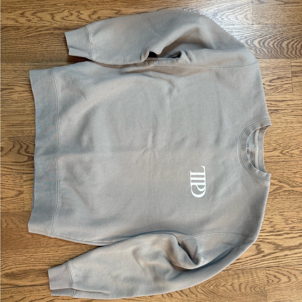 Taylor Swift Tan Sweatshirt - Picture 2 of 5